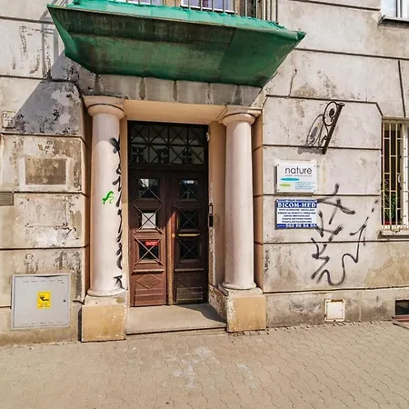 Rent Like - Dobra 8/10 Warsaw